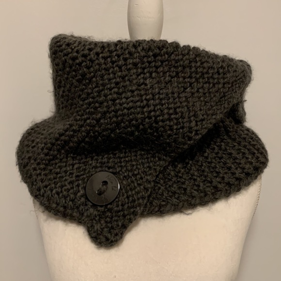 Handmade in Vancouver, BC - Picture 2 of 6